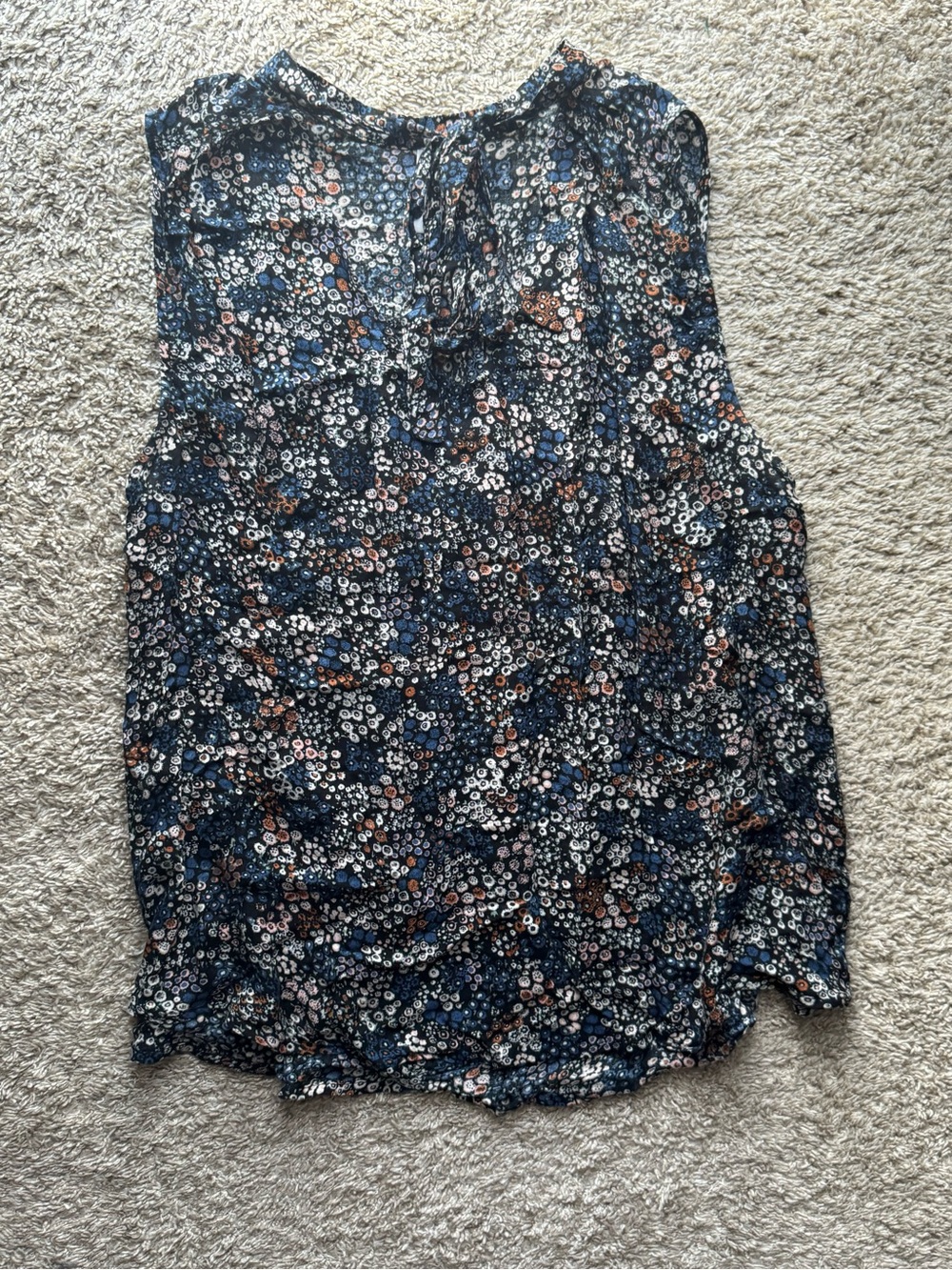 BP. Floral Tie Neck Sleeveless Blouse Medium